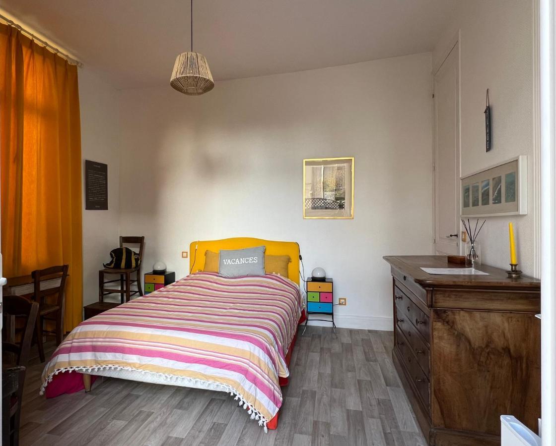 Chambre Sur La Falaise De Pontaillac Vaux-sur-Mer Buitenkant foto